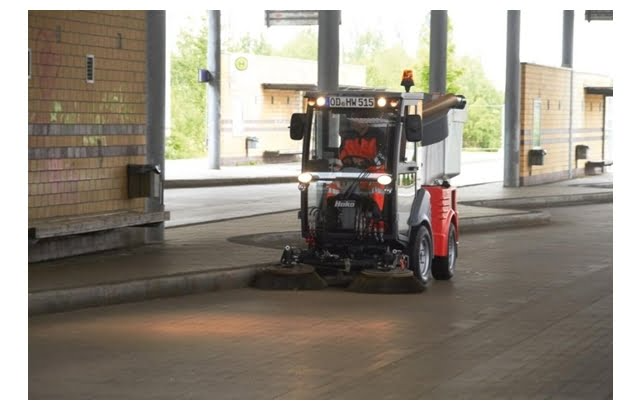 Citymaster 1250 / 1250C Hidrostatik Sokak Süpürücü 8 Citymaster 1250 / 1250C Hidrostatik Sokak Süpürücü