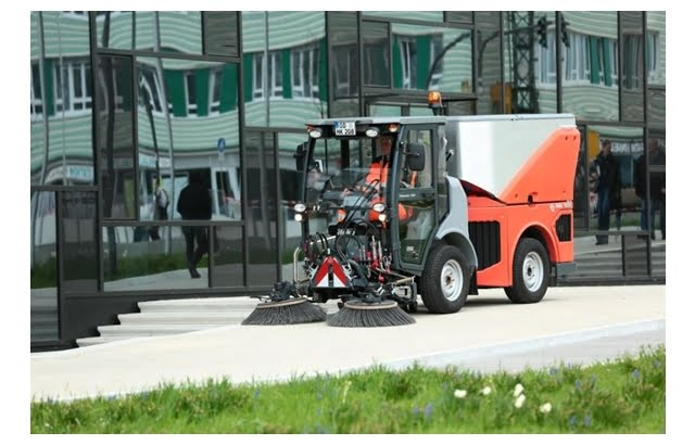 Kar Küreme Makinesi