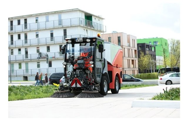 Kar Küreme Makinesi